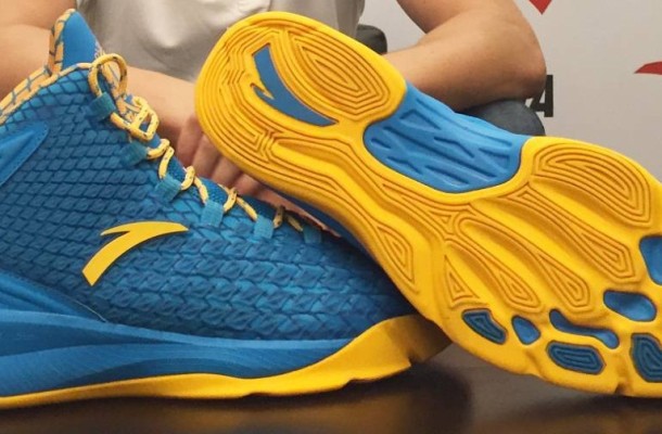 klay thompson 1 shoes